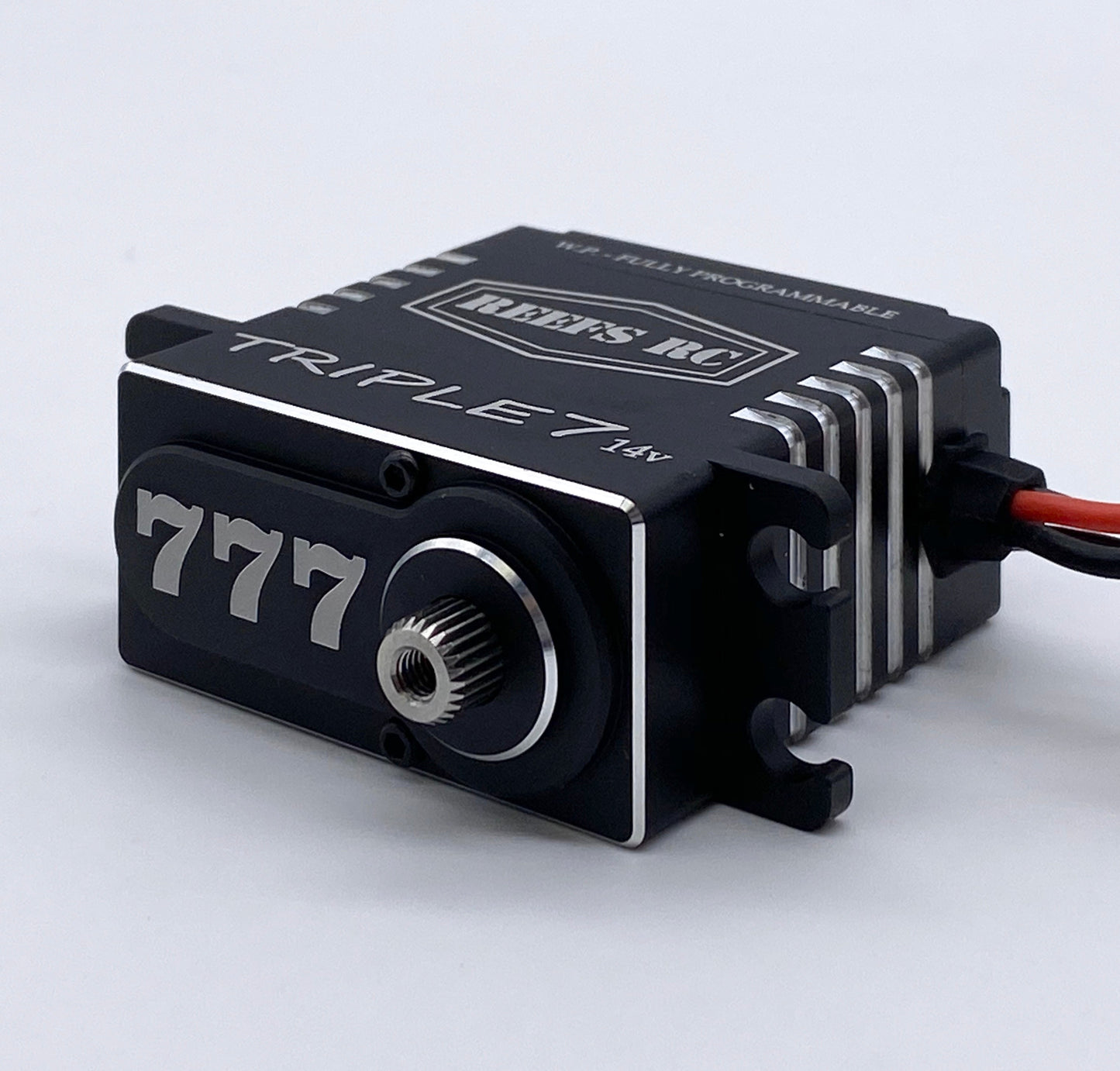 Reefs RC Triple7 Direct Power Brushless Servo (14v)