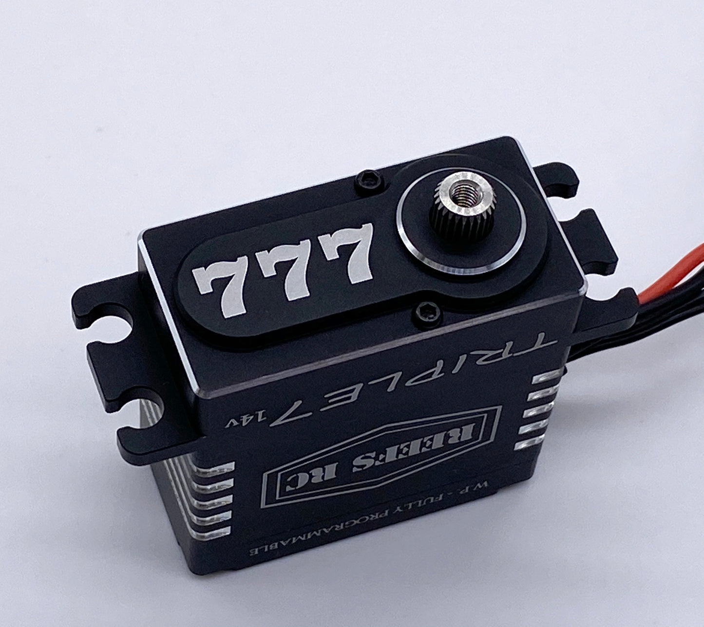 Reefs RC Triple7 Direct Power Brushless Servo (14v)